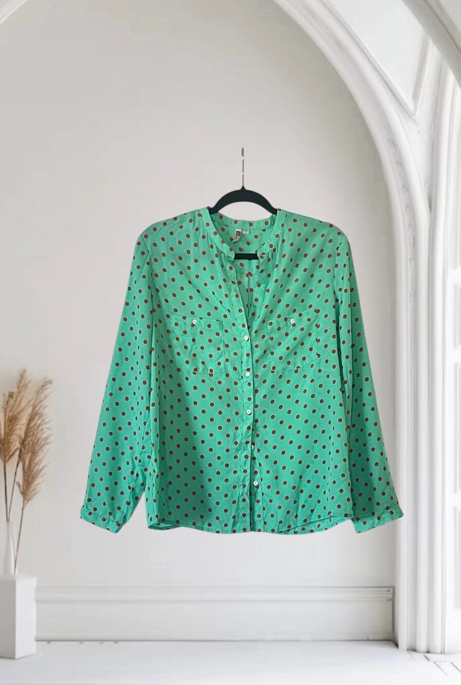 Kut From The Kloth Women's Button Up Shirt Polka Dot Medium
